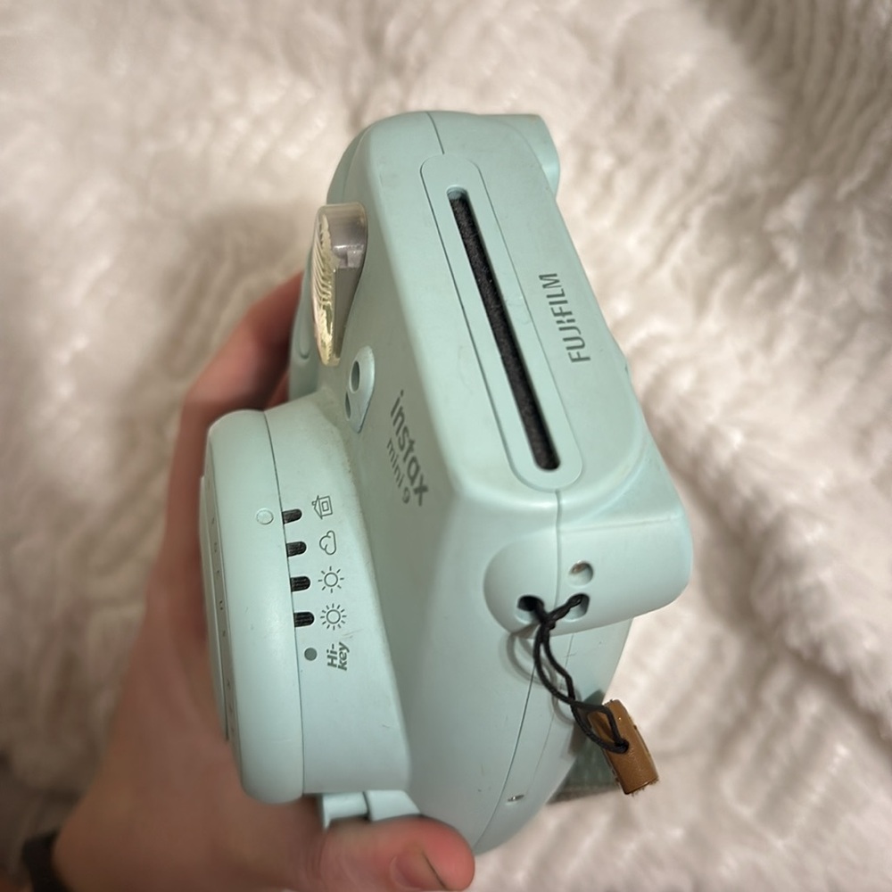 Light Blue Polaroid Camera - Picture 3 of 3